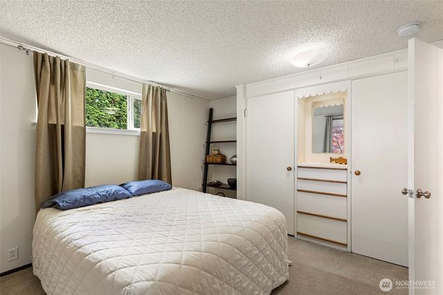 6222 Illahee Road NE, Bremerton, WA 98311