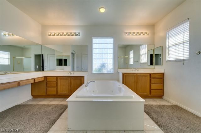 2722 Woodflower Avenue, Henderson, NV 89052