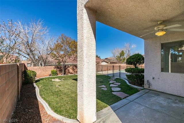 2722 Woodflower Avenue, Henderson, NV 89052