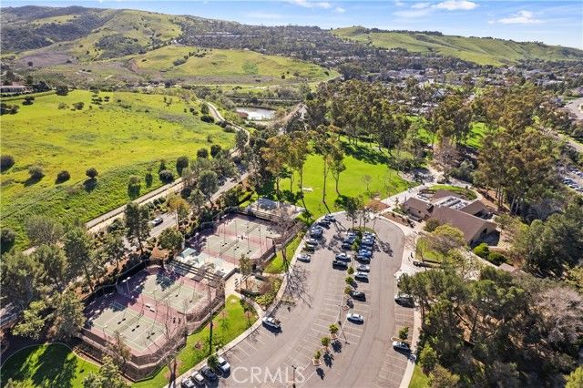 1 Sunup, Irvine, CA 92603