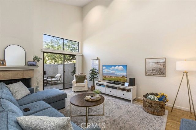 1 Sunup, Irvine, CA 92603