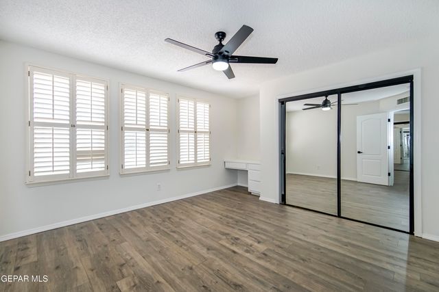 6529 JIM DE GROAT Drive, El Paso, TX 79912