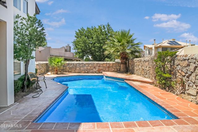 6529 JIM DE GROAT Drive, El Paso, TX 79912