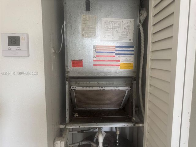 1725 W 60th Street F320, Hialeah, FL 33012