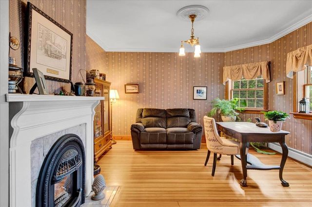 19 Brown Avenue, St. Albans City, VT 05478