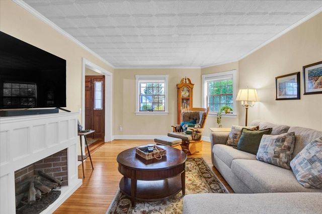19 Brown Avenue, St. Albans City, VT 05478