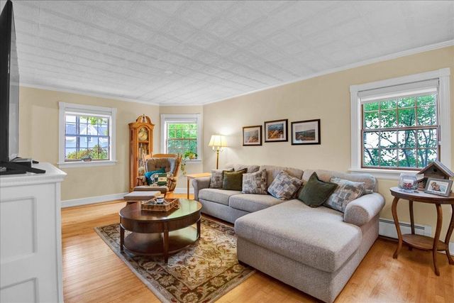 19 Brown Avenue, St. Albans City, VT 05478
