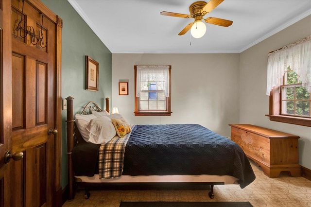 19 Brown Avenue, St. Albans City, VT 05478