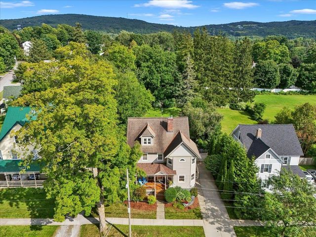 19 Brown Avenue, St. Albans City, VT 05478