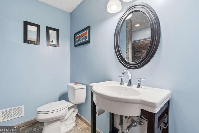 214 Horseshoe Circle, Rockmart, GA 30153