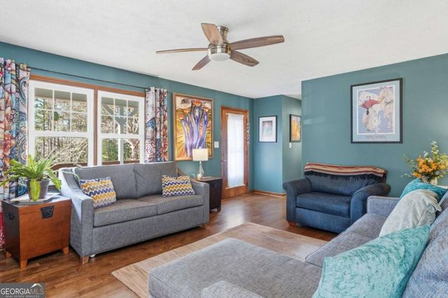 214 Horseshoe Circle, Rockmart, GA 30153