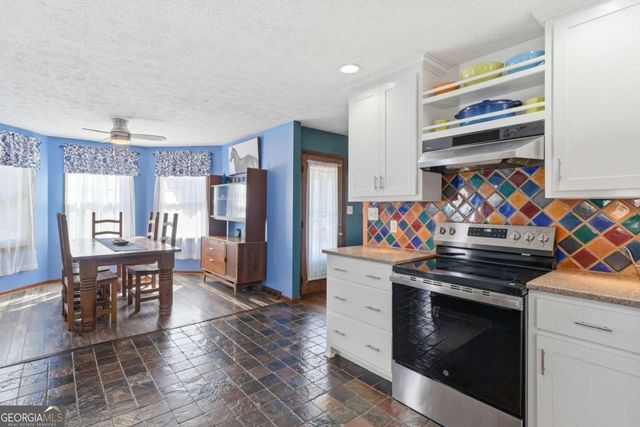 214 Horseshoe Circle, Rockmart, GA 30153