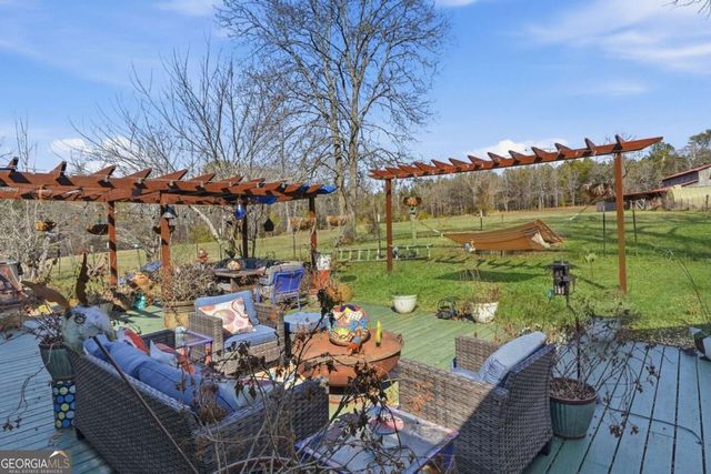 214 Horseshoe Circle, Rockmart, GA 30153