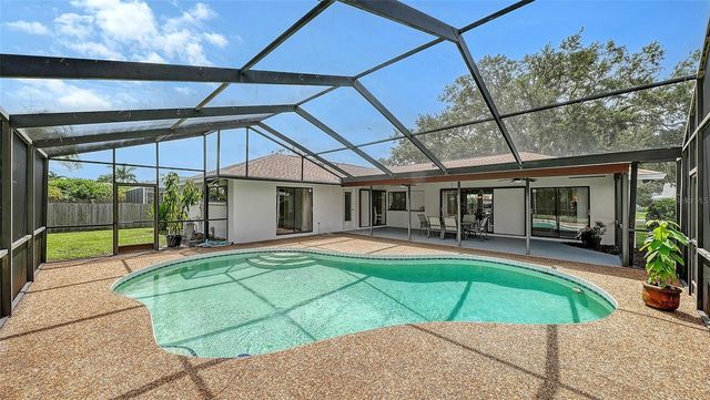 4736 CHARING CROSS ROAD, Sarasota, FL 34241