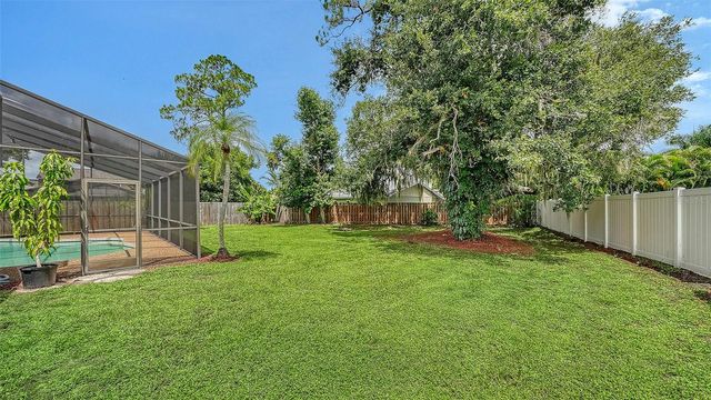 4736 CHARING CROSS ROAD, Sarasota, FL 34241