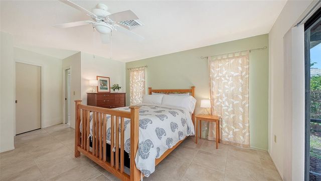 4736 CHARING CROSS ROAD, Sarasota, FL 34241