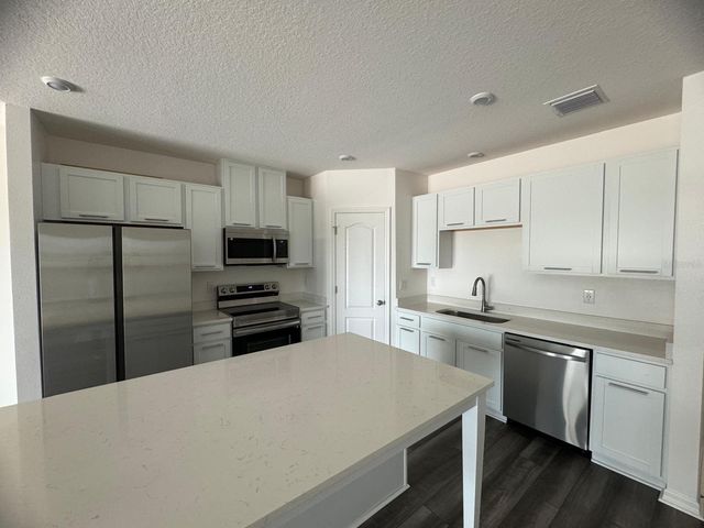 10777 IRONWOOD TREE WAY, San Antonio, FL 33576