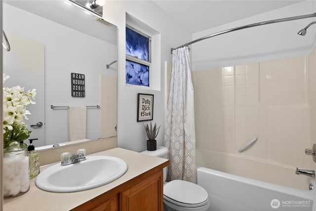 2818 57th Court E, Fife, WA 98424