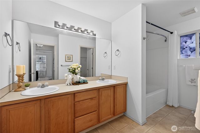 2818 57th Court E, Fife, WA 98424