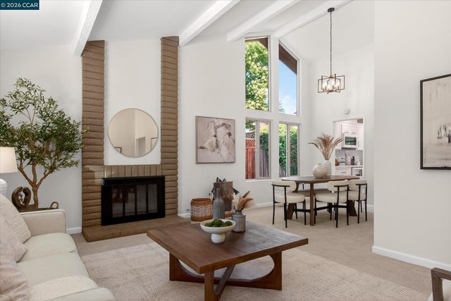 714 Navaronne Way, Concord, CA 94518