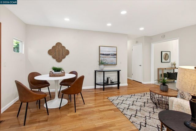 714 Navaronne Way, Concord, CA 94518