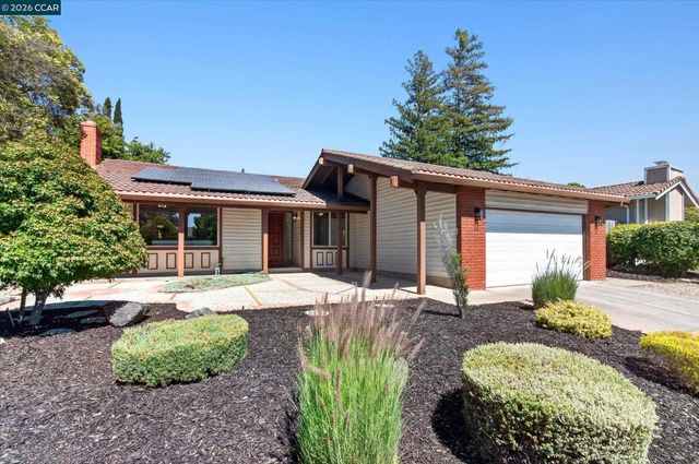 714 Navaronne Way, Concord, CA 94518