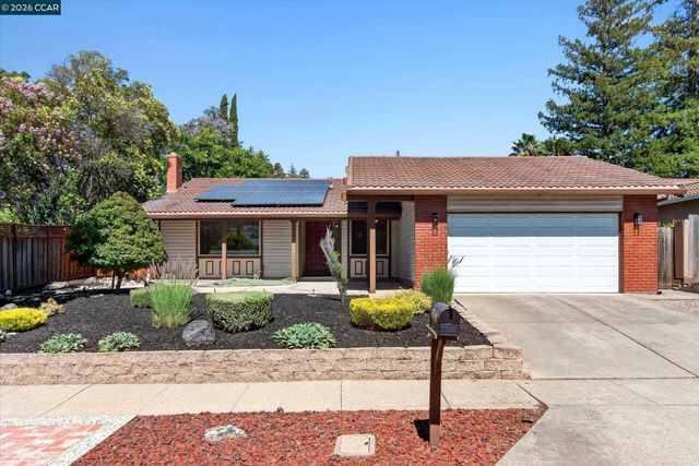 714 Navaronne Way, Concord, CA 94518