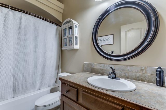 4835 N Emerald, Maize, KS 67101