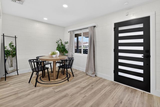 4819 62nd St, Sacramento, CA 95820