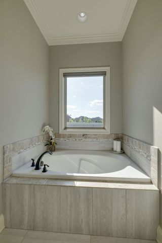 902 Larkspur Ln, Lebanon, TN 37087