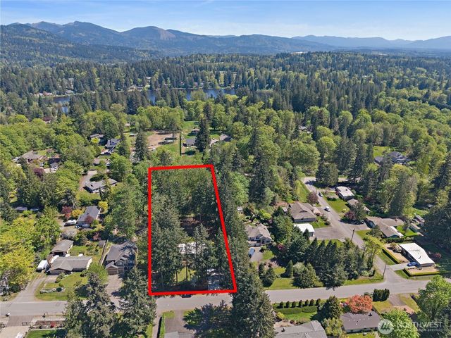 13828 183rd Avenue SE, Renton, WA 98059