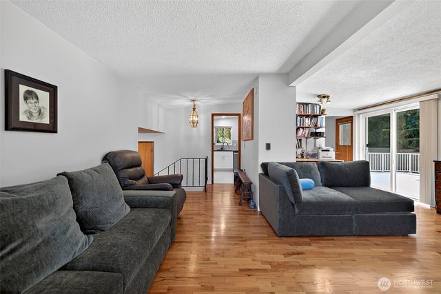 13828 183rd Avenue SE, Renton, WA 98059