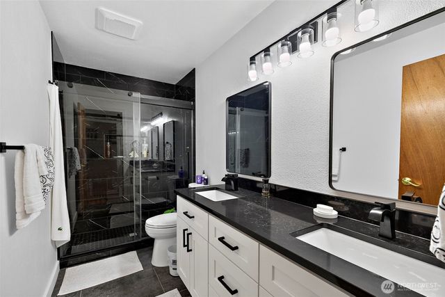 13828 183rd Avenue SE, Renton, WA 98059