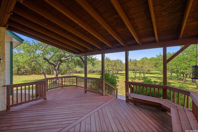 148 N Stallion Estates Dr, Spring Branch, TX 78070