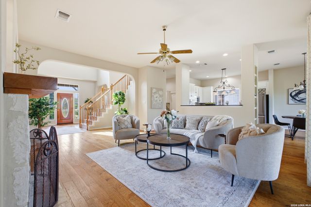 148 N Stallion Estates Dr, Spring Branch, TX 78070