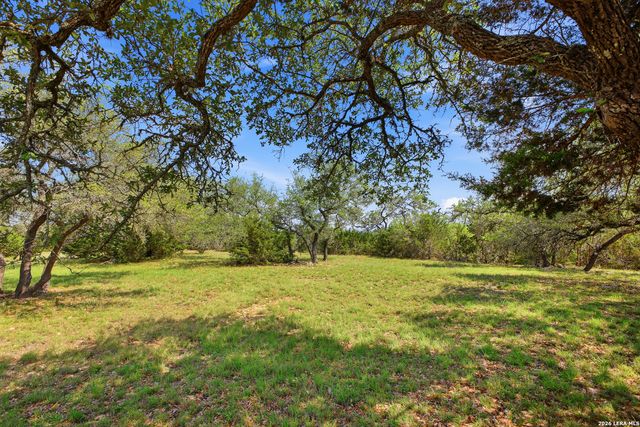 148 N Stallion Estates Dr, Spring Branch, TX 78070
