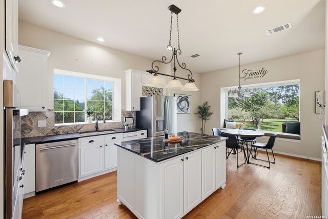148 N Stallion Estates Dr, Spring Branch, TX 78070