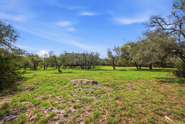 148 N Stallion Estates Dr, Spring Branch, TX 78070