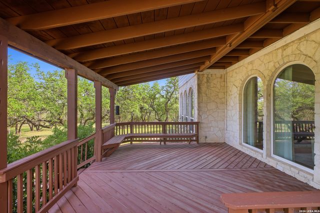 148 N Stallion Estates Dr, Spring Branch, TX 78070