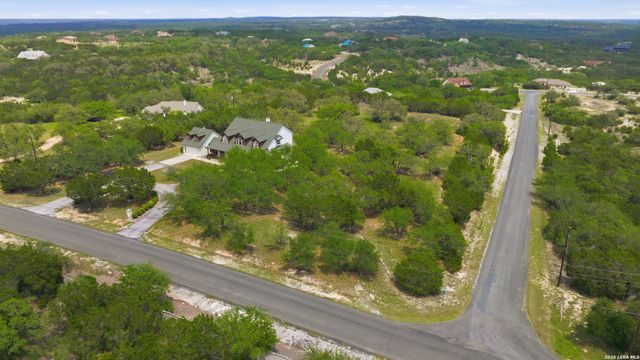 148 N Stallion Estates Dr, Spring Branch, TX 78070