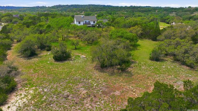 148 N Stallion Estates Dr, Spring Branch, TX 78070