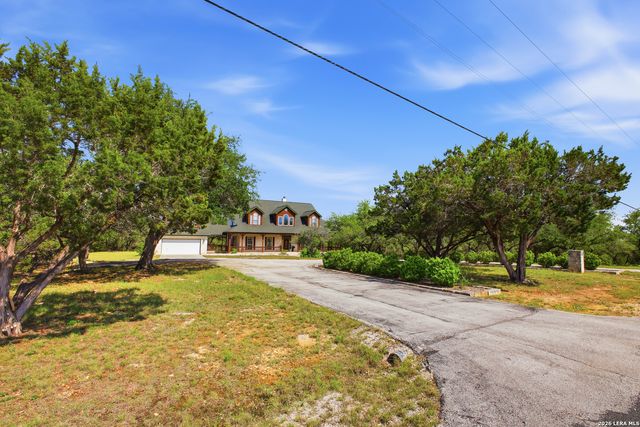 148 N Stallion Estates Dr, Spring Branch, TX 78070