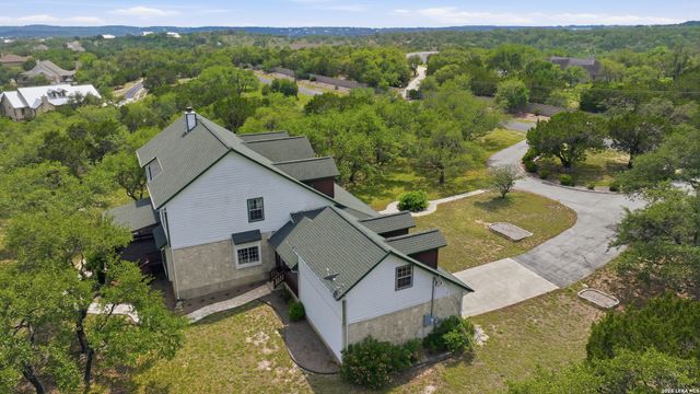 148 N Stallion Estates Dr, Spring Branch, TX 78070