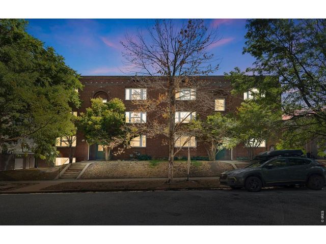 1416 N Downing St 2, Denver, CO 80218