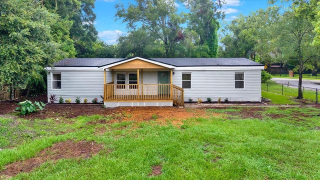 5801 MYRTLE LANE, Tampa, FL 33625