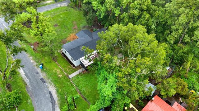 5801 MYRTLE LANE, Tampa, FL 33625