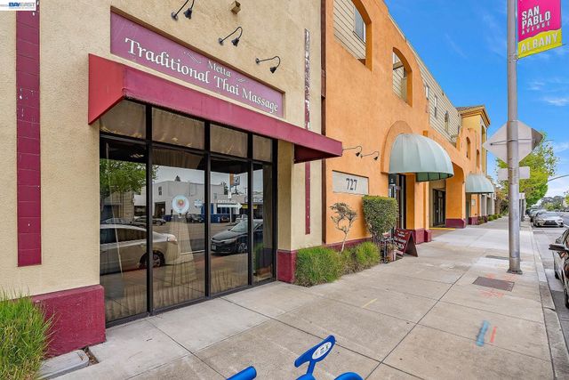 727 San Pablo Ave, Albany, CA 94706
