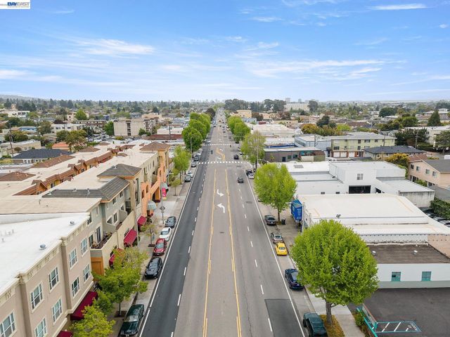 727 San Pablo Ave, Albany, CA 94706