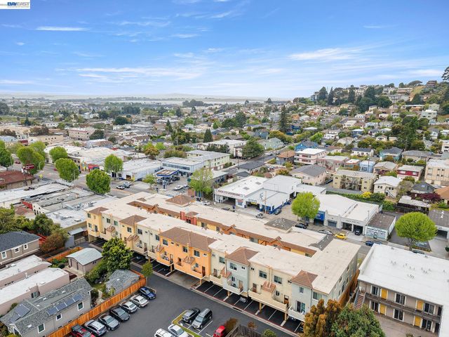 727 San Pablo Ave, Albany, CA 94706