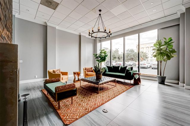 5150 Hidalgo Street 402, Houston, TX 77056